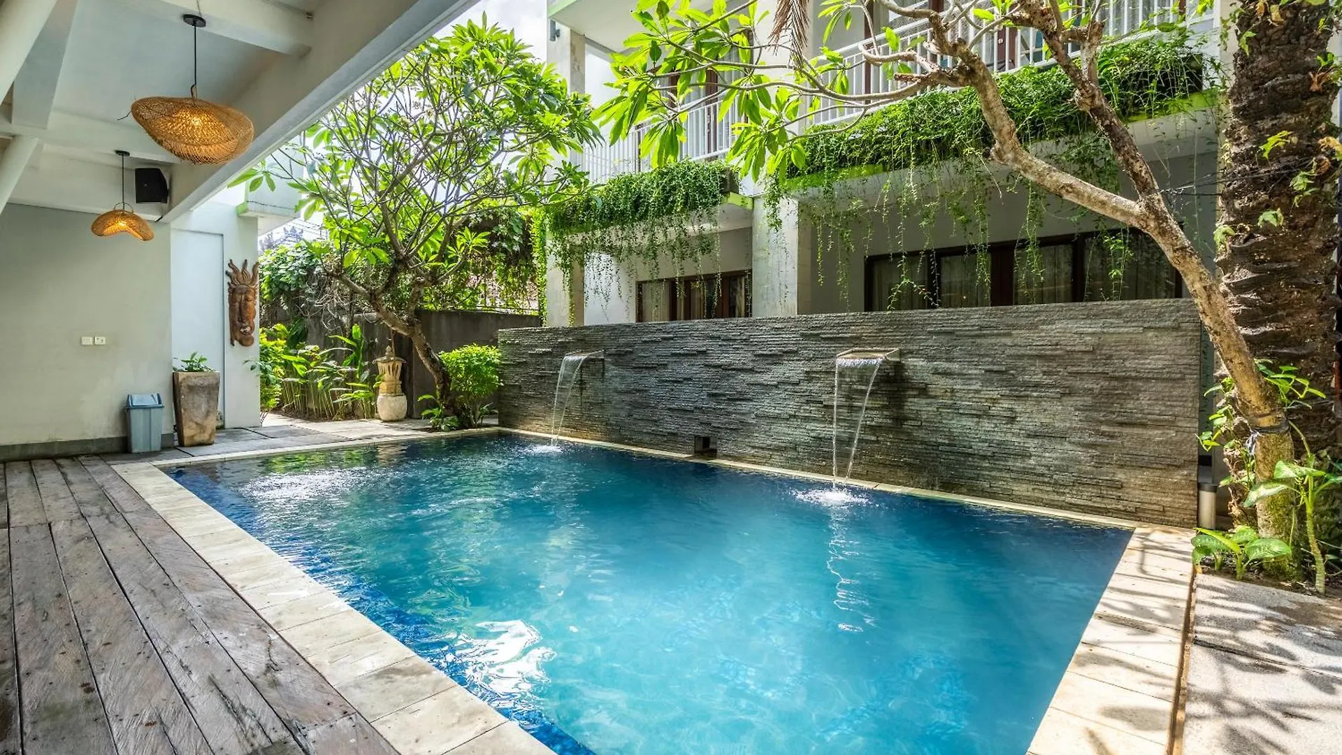 Casa Dasa Legian Hotel