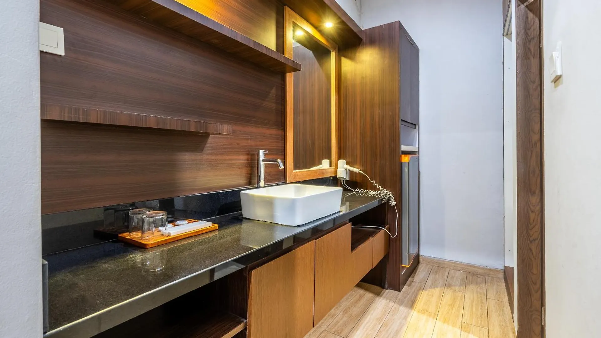 Casa Dasa Legian 3*, Legian (Bali)